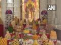 गुजराती नववर्ष आज से शुरू, पीएम मोदी और अमित शाह ने दी बधाई - Hindi News | Devotees offer prayers at Vadodara's Swaminarayan Temple to mark the first day of Gujarati new year | Latest india News at Lokmatnews.in