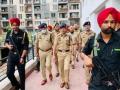 Tarn Taran Police: अंतरराष्ट्रीय ड्रग माफिया अरेस्ट?, पंजाब पुलिस को बड़ी कामयाबी?, अमेरिका की FBI द्वारा वांटेड घोषित था - Hindi News | Tarn Taran Police live major breakthrough arrests Big Fish Shehnaz Singh Shawn Bhinder International drug mafia declared wanted by America's FBI | Latest crime News at Lokmatnews.in