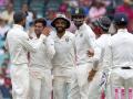 IND Vs AUS 4th Test: कुलदीप-जडेजा की फिरकी में फंसी ऑस्ट्रेलियाई टीम, मंडराया फॉलोऑन का खतरा - Hindi News | india vs australia 4th test 3rd day report australia losses 6 wickets on 236 in sydney | Latest cricket News at Lokmatnews.in