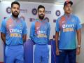 Team India new jersey: टीम इंडिया की नई जर्सी का अनावरण, ओप्पो की जगह अब दिखेगा ये नया लोगो, देखें तस्वीरें - Hindi News | Team India new jersey unveiled with new sponsor Byju's logo | Latest cricket News at Lokmatnews.in