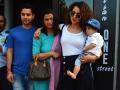 भतीजे और बहन संग इस अंदाज में नजर आईं कंगना रनौत - Hindi News | Kangana Ranaut spotted at Bastian Bandra | Latest bollywood Photos at Lokmatnews.in