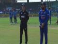 IND vs NZ 2nd ODI: टॉस जीतकर फैसला लेना भूले कप्तान रोहित शर्मा, देखें सोशल मीडिया पर फैंस ने कैसे लिए मजे - Hindi News | Rohit Sharma's epic brain fade after winning toss in 2nd ODI leaves Tom Latham, Javagal Srinath in splits | Latest cricket News at Lokmatnews.in