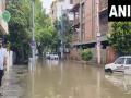 Bengaluru Rain: बेंगलुरु में जानलेवा बारिश, पानी में करंट उतरने से बुजुर्ग और बच्चे की मौत - Hindi News | Bengaluru rain Two people died due to electrocution death toll in rain-related incidents rises to three | Latest india News at Lokmatnews.in