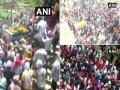 UP: आतंकी हमले में शहीद हुए CRPF जवान की अंतिम विदाई में जुटी भीड़, सोशल डिस्टेंसिंग का नहीं रखा गया ध्यान, देखें Video - Hindi News | | Latest india News at Lokmatnews.in