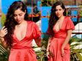 फोटोशूटमुळे पुन्हा चर्चेत आली उर्फी जावेद, पाहा फोटो - Marathi News | Urfi Javed Latest Sizzling Photos in Red Dress Photoshoot Goes viral see pics | Latest filmy Photos at Lokmat.com