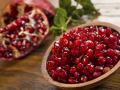 रोजाना डिनर के बाद 1 कटोरी अनार खाने से आपको होता है ये चमत्कारिक लाभ - Hindi News | Urinary Tract Infection treatment by pomegranate juice | Latest health News at Lokmatnews.in