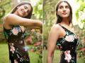 वाणी कपूर ने शेयर की लेटेस्ट फोटो, ब्लैक ड्रेस में दिखा ग्लैमरस लुक - Hindi News | Vaani Kapoor shares latest photo look glamorous in black dress see photos | Latest bollywood Photos at Lokmatnews.in