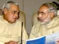 जब नरेन्द्र मोदी के पक्ष में लगे नारों से अटल बिहारी वाजपेयी को सताया तख्तापलट का डर! - Hindi News | When Atal Bihari Vajpayee fears Coup after Gujrat riots in Goa Karyakarini | Latest india News at Lokmatnews.in