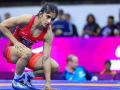 Vinesh Phogat in Paris Olympics 2024: जापान, यूक्रेन के बाद क्यूबा, एक दिन में तीन पहलवान को पटका, फाइनल में विनेश, एक पदक पक्का, सारा एन हिल्डेब्रांट से टक्कर - Hindi News | Vinesh Phogat in Paris Olympics 2024 live update qualifies women’s 50kg wrestling final assured medal gold ya silver video against USA’s Sarah Ann Hildebrandt | Latest india News at Lokmatnews.in
