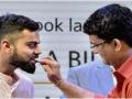 Virat Kohli vs Sourav Ganguly: अंतरराष्ट्रीय शतक के लिए 1020 दिन तक इंतजार, मुझसे ज्यादा खेलेगा, कमाल का खिलाड़ी, गांगुली ने कोहली की तारीफ की - Hindi News | Virat Kohli vs Sourav Ganguly Waiting 1020 days international century Sourav Ganguly praises Virat Kohli will play more than me amazing player | Latest cricket News at Lokmatnews.in