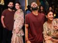 विराट कोहली पत्नी अनुष्का शर्मा के साथ करने पहुंचे डिनर, गले लगाते हुए तस्वीरें हुई वायरल - Hindi News | virat Kohli Enjoy Romantic Dinner Date with wife Anushka Sharma, See Photos | Latest bollywood Photos at Lokmatnews.in