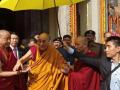 Dalai Lama: 15 दिन बोधगया रहेंगे बौद्ध धर्मगुरु दलाई लामा, श्रद्धालुओं की लगी रही कतार - Hindi News | Buddhist religious leader Dalai Lama reached Bodh Gaya on a 15-day tour there was queue of devotees to see him | Latest bihar News at Lokmatnews.in