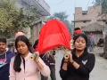 बबीता देवी की अर्थी को कंधा देने वाला कोई नहीं था?, न रिश्तेदार, न गांव और आखिरकार दो बेटियों ने ही मां को कंधा दिया और दी मुखाग्नि - Hindi News | Saran no one shoulder bier Babita Devi Neither relatives, nor villagers finally 2 daughters shouldered mother and performed the last rites | Latest weird News at Lokmatnews.in