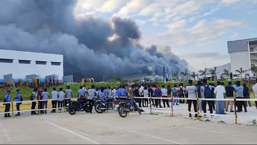 Fire: तमिलनाडु टाटा इलेक्ट्रॉनिक्स, विरुदुनगर पटाखा कारखाना, परवाणू दवा  फैक्टरी और सिलीगुड़ी बिधान बाजार में आग ही आग?, लाखों का सामान स्वाहा...