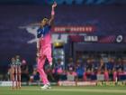 IPL 2020, MI vs RR: 5वीं गेंद पर कार्तिक त्यागी ने झटका IPL करियर का पहला विकेट, क्विंटन डी कॉक बने शिकार