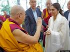 दलाई लामा का आशीर्वाद लेने पहुंचीं भूमि पेडनेकर, शेयर किया भावुक अनुभव