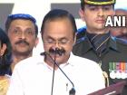 Kerala Oath Taking Ceremony: 10 साल बाद कांग्रेस की वापसी?, केरल के नए सीएम सतीशन, राज्यपाल अर्लेकर ने 20 मंत्रियों को दिलाई शपथ, वीडियो