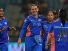WPL 2025 Points Table: मुंबई इंडियंस ने यूपी वॉरियर्स को 6 विकेट से हराया, अंक तालिका में उलटफेर, देखें टॉप-5 लिस्ट, एकाना क्रिकेट स्टेडियम में टूट गया यूपी का दिल!