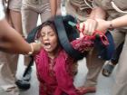 महिला अभ्यर्थी को पुलिस ने घसीटा, पटना में फिर से सड़कों पर उतरे शिक्षक भर्ती परीक्षा के अभ्यर्थी?, देखिए तस्वीरें