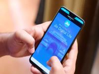 JIO यूजर्स अब सभी नेटवर्क पर करें अनलिमिटेड कॉलिंग, नहीं लगेगा चार्ज - | Reliance Jio to make domestic voice calls free from January 1 | Latest technology Photos at Lokmatnews.in