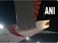 दिल्ली एयरपोर्ट पर टला बड़ा हादसा, एयर इंडिया के बोइंग विमान में लगी आग