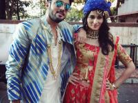 'पिया अलबेला' फेम अक्षय-शीन की जोड़ी फिर से मचाएगी धमाल! इस सीरियल में आएंगे नजर - | sheen das akshay coming inindia wali maa serial soon | Latest television Photos at Lokmatnews.in