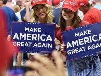 US Election 2020: भारतीयों ने लहराया परचम, डेमोक्रेटिक सांसद बेरा, जयपाल, रो खन्ना और कृष्णमूर्ति जीते, see pics - | US Election 2020 Indian-origin Democratic MPs re-elected Raja Krishnamoorthi images viral see pics | Latest world Photos at Lokmatnews.in