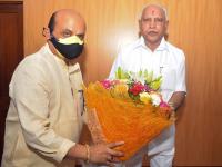 बसवराज बोम्मई परिवार ही नहीं, कई पुत्र-पुत्री भी बने पिता की तरह मुख्यमंत्री, यहां देखिए लिस्ट - | Karnataka's Basavaraj Bommai latest member father-son club to sit on CM's chair here’re other names | Latest india Photos at Lokmatnews.in