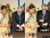 बिल गेट्स ने स्मृति ईरानी के साथ बनाई खिचड़ी, लगाया तड़का, देखें - | Bill Gates Made Khichdi with Smriti Irani Video viral | Latest india Photos at Lokmatnews.in