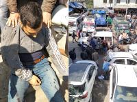 जम्मू में बस स्टैंड पर ग्रेनेड हमला, देखें तस्वीरें - | Grenade attack on bus stand in Jammu, see photos | Latest india Photos at Lokmatnews.in
