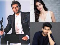 Filmfare Awards 2020: रणवीर-आलिया को मिला बेस्ट एक्टर-एक्ट्रेस का अवॉर्ड, देखें विनर्स की पूरी लिस्ट - | Filmfare awards 2020 full list of winners Gully Boy wins 10 awards, Ranveer and Alia bag best actor and actress | Latest bollywood Photos at Lokmatnews.in