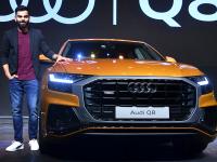 विराट कोहली ने अनुष्का को गिफ्ट की AUDI Q8 कार, कीमत जानकर चौंक जाएंगे आप, देखें तस्वीरें - | Audi Q8 launched in india cricketer virat kohli launch audi Q8 suv see pics | Latest automobile Photos at Lokmatnews.in