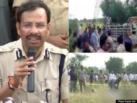 ये हैं हैदराबाद रेप-एनकाउंटर के 'सिंघम' VC Sajjanar, देखें तस्वीरें - | hyderabad rape case encounter VC Sajjana press conference latest pics goes viral on social media | Latest crime Photos at Lokmatnews.in