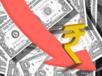 रुपया 46 पैसे की बड़ी गिरावट के साथ 78.83 प्रति डॉलर के सर्वकालिक निचले स्तर पर - | indian rupee falls by 46 paise to close at record low of 7883 against us dollar | Latest business Photos at Lokmatnews.in