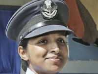 Rafale Fighter Aircraft की पहली महिला पायलट बनीं Banaras की Flight Lieutenant Shivangi Singh