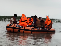 Weather updates: बाढ़ और बारिश, केरल से लेकर असम तक तबाही, विनाशलीला, see pics - | Weather updates floods and rains devastation from Kerala to Assam photos images viral see pics | Latest india Photos at Lokmatnews.in