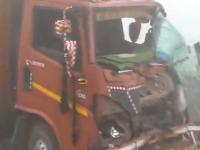 दिल्ली एनसीआर में कोहरे का कहर, यमुना एक्सप्रेस-वे टकराई कई गाड़ियां - | Fog havoc in Delhi NCR, many vehicles accident on Yamuna Expressway | Latest india Photos at Lokmatnews.in