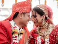 शादी के बंधन में बंधे 'गुम है' के विराट और पाखी, देखें नील भट्ट और ऐश्वर्या शर्मा की वेडिंग फोटोज - | Ghum Hai Kisikey Pyaar Meiin stars Neil Bhatt and Aishwarya Sharma's wedding photos | Latest television Photos at Lokmatnews.in