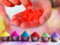 Holi 2020: रंगों से होने वाले दुष्प्रभाव से बचने के लिए करें ये 5 काम, नहीं तो त्वचा, बाल और आंखों को हो सकता है नुकसान, देखें तस्वीरें - | Holi Colour Protect for Skin Hairs Eyes from Gulal Colour harmful effects of holi colours see pics | Latest fashion-beauty Photos at Lokmatnews.in
