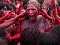 Pics: ये हैं रोंगटे खड़े करने वाली 12 हॉरर फिल्में, कमजोर दिल वाले न देखें - | Pics: 12 most horror movie that will chill your spine but not for the faint hearts | Latest hollywood Photos at Lokmatnews.in