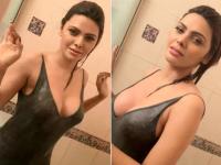 नहाते हुए शर्लिन चोपड़ा ने शेयर की अपनी हॉट अदाएं, आप भी हो जाएंगे फैन - | sherlyn chopra shared bold bathing viral video, see images pics | Latest hot-sexy Photos at Lokmatnews.in