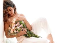 PHOTOS: टॉपलेस फोटोशूट शेअर करत जॅकलिन फर्नांडिसने सोशल मीडियावर लावली आग - Marathi News | Jacqueline fernandez sizzling photos goes trending on social media see pics | Latest filmy Photos at Lokmat.com