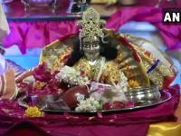 कोरोना वायरस के कारण फीका-फीका रहा कृष्ण जन्मोत्सव, देखें जन्माष्टमी की तस्वीरें - | Janmashtami faded due to coronavirus, see pictures | Latest india Photos at Lokmatnews.in