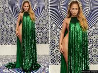 Photos: हॉलीवुड एक्ट्रेस जेनिफर लोपेज की ग्रीन ड्रेस में न्यूड फोटो देख फैंस हुए घायल - | Hollywood Actress Jennifer Lopez Hot Nude Photos in Green Dress Goes Viral on Instagram | Latest hot-sexy Photos at Lokmatnews.in