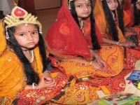 Kanya Pujan 2018: नवमीं के दिन कन्या पूजन के लिए हैं दो शुभ मुहूर्त