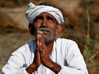 बूढ़े किसान की मौत पर फणवीस सरकार विपक्ष के निशाने पर