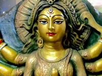 Navratri 2019: कोलकाता में 50 किलो सोने से बन रही है माँ दुर्गा की प्रतिमा, कीमत जानकर हो जाएंगे हैरान