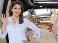 माधुरी दीक्षित की इनोवा क्रिस्टा कार है सबसे अलग, तस्वीरें देख करोड़ों की महंगी कार भूल जाएंगे आप - | Actor Madhuri Dixit Nene Brings Home A Modified Toyota Innova Crysta By DC Design | Latest automobile Photos at Lokmatnews.in