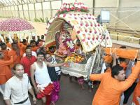 उज्जैनः कार्तिक मास में बाबा महाकाल की पहली सवारी निकाली, तस्वीरों में देखें - | The first ride of Baba Mahakal in Kartik month, see in pictures | Latest india Photos at Lokmatnews.in