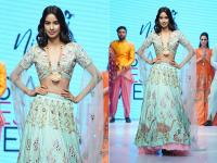 Asian Designer Week 2019: समर और वेडिंग के नए डिजाइनर ड्रेस पहनकर मॉडल्स ने रैंप पर बिखेरे जलवे, देखें फोटो - | Asian Designer Week/summer 2019: Rosy Ahluwalia who opened the show and presented her collections, highlights | Latest fashion-beauty Photos at Lokmatnews.in